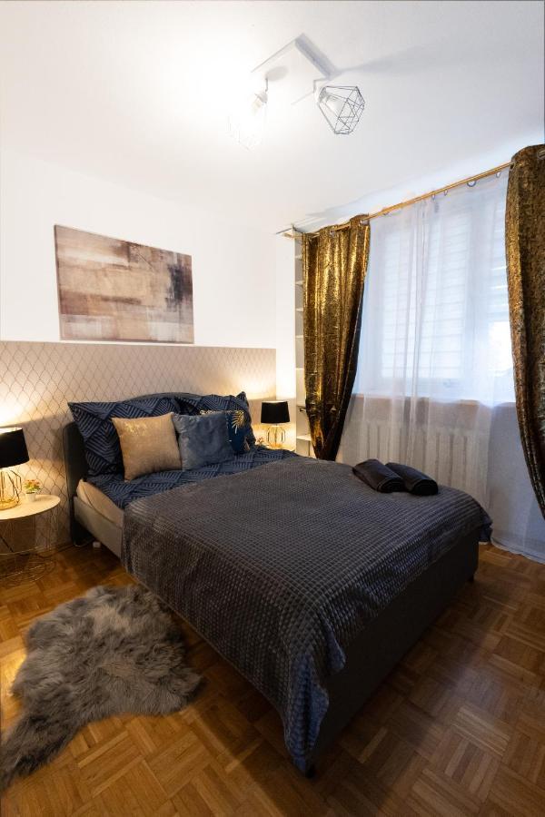 Clicktheflat Bellottiego Hostel Warschau